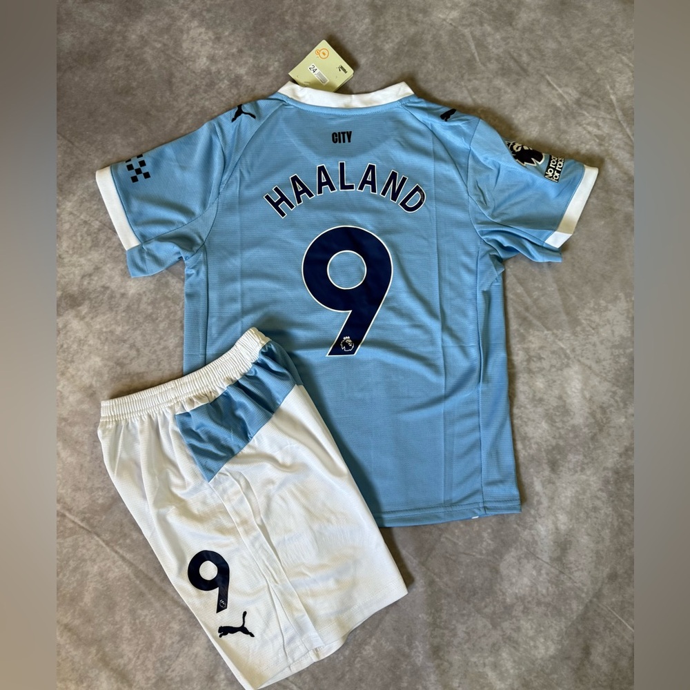 Manchester city Haaland 9 set for kids